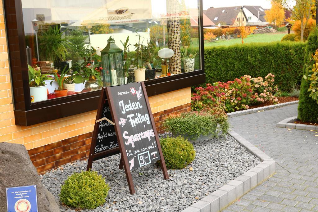 Hotel Restaurant Gilles Kollig Bagian luar foto